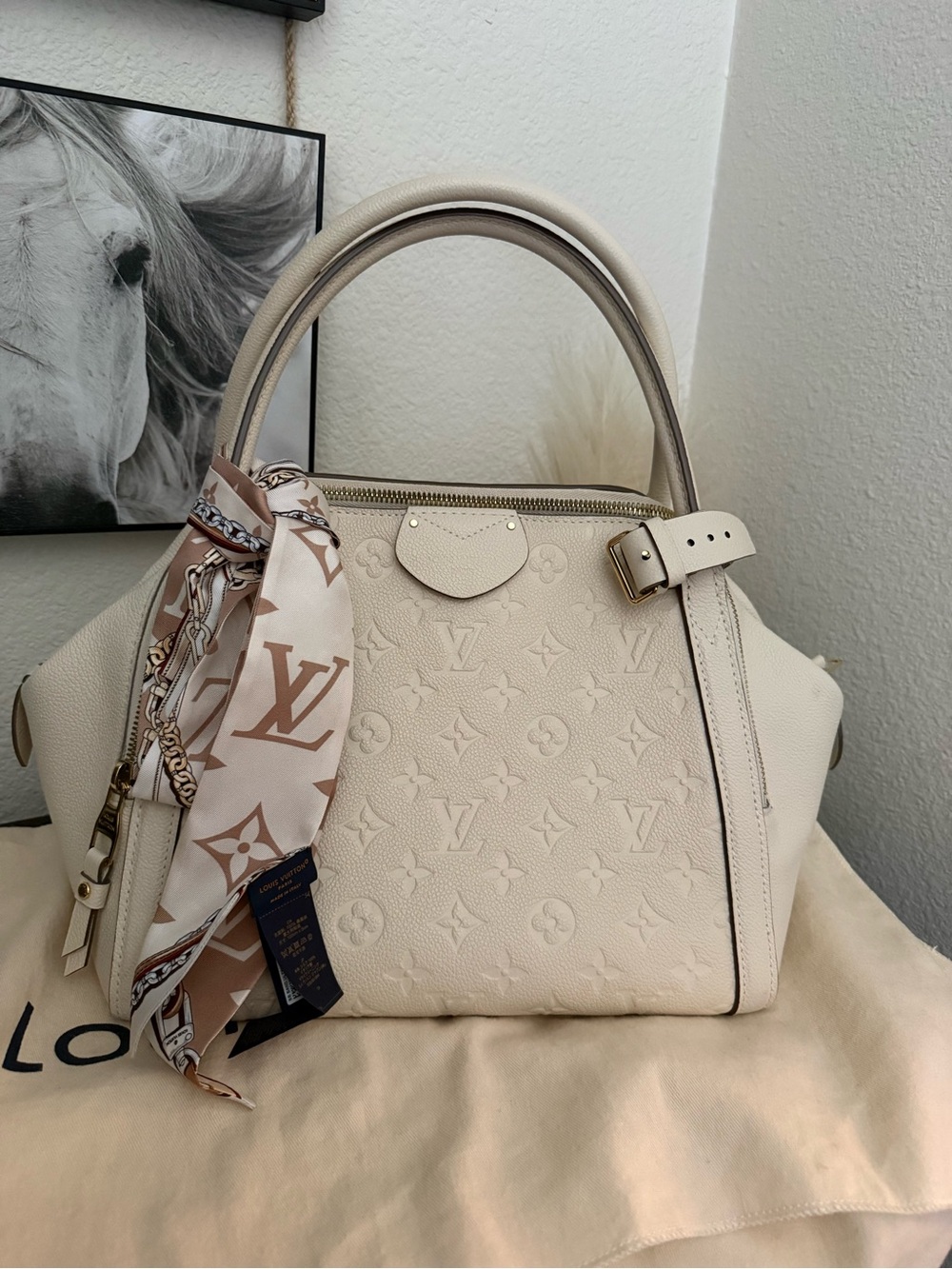 Louis Vuitton Marais MM Cream Empreinte Leather Handbag with Auth Scarf